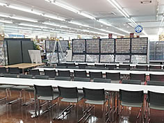 カードボックス津店
